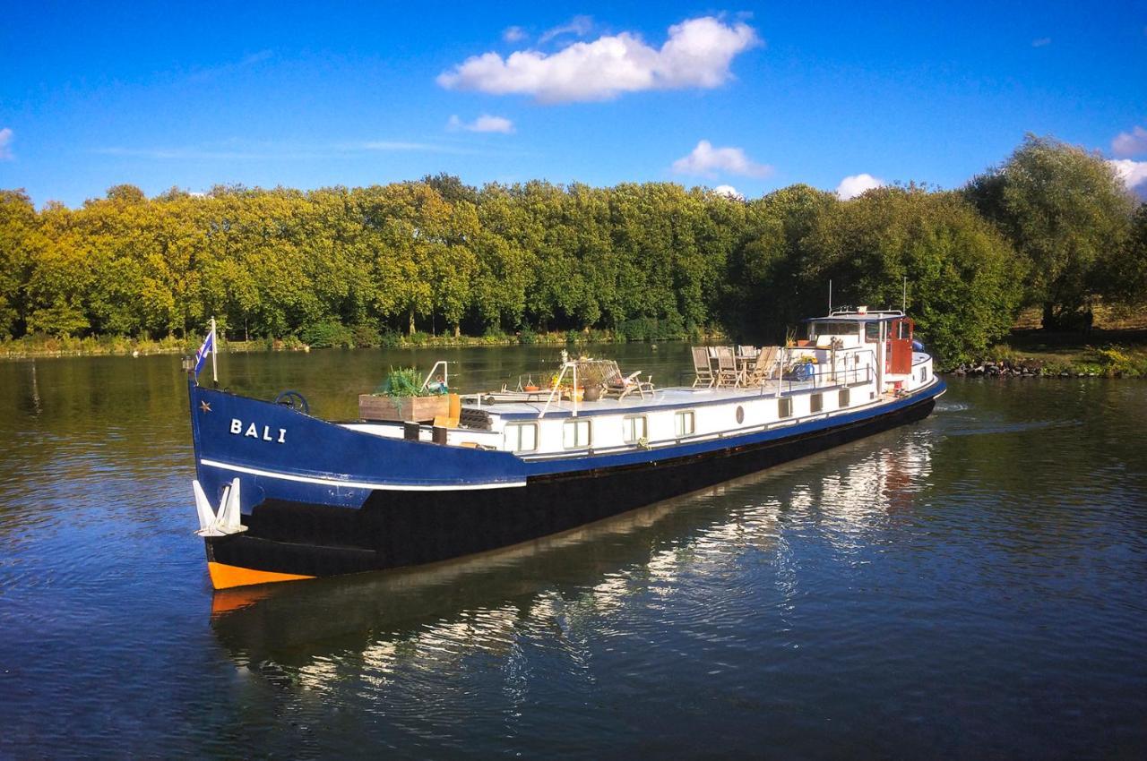 לינה וארוחת בוקר Bateau Peniche Au Coeur De ליל מראה חיצוני תמונה